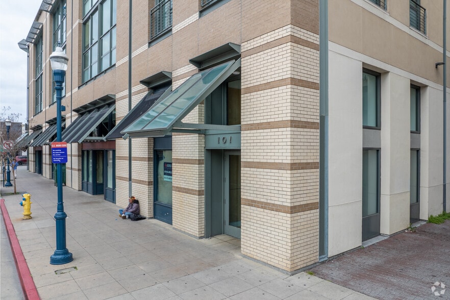 More Photos Of 1200 Pacific Ave, Santa Cruz Office For Lease