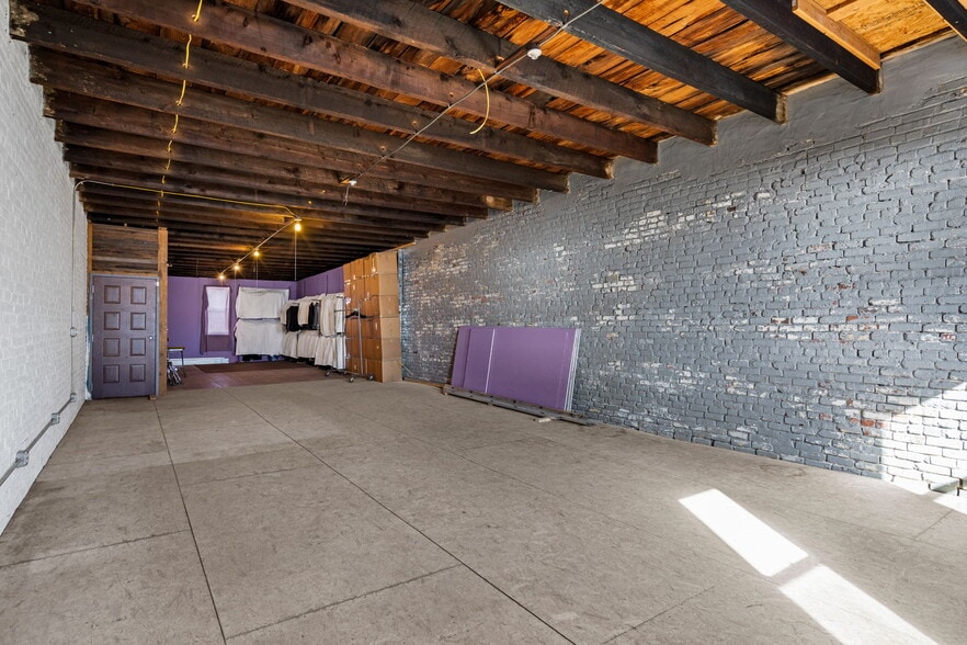 More Photos Of 3547 Kensington Ave, Philadelphia General Retail For Sale