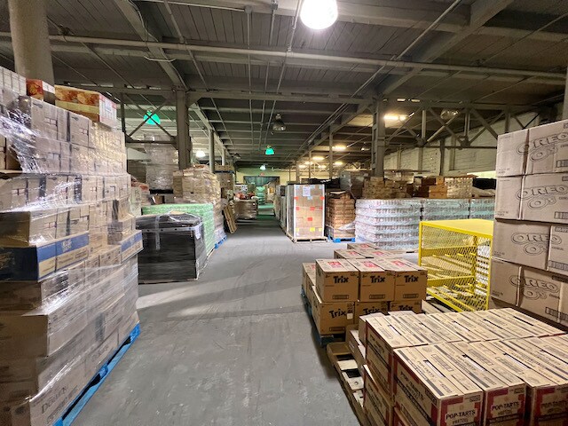 More Photos Of 224 Stockton St, Phillipsburg Showroom For Lease