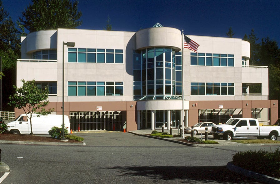 More Photos Of 729 100th St SE, Everett Office For Lease