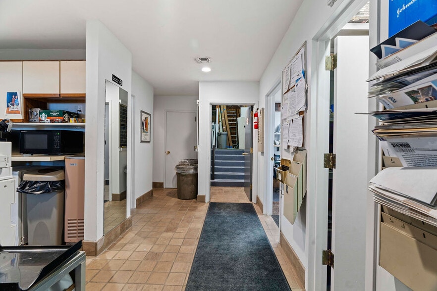 More Photos Of 1475 Hylan Blvd, Staten Island Freestanding For Sale