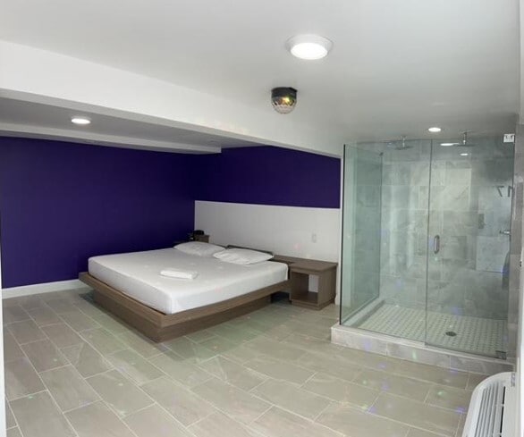More Photos Of 3842 S Orange Blossom Trl, Orlando Hotel For Sale