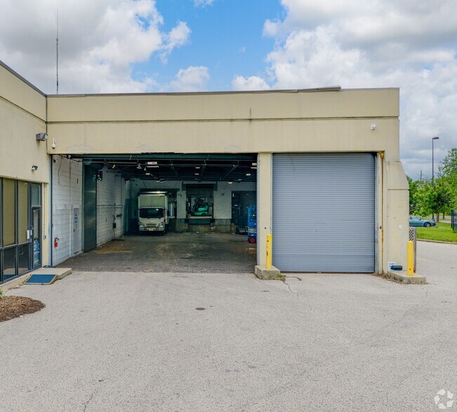 More Photos Of 450-460 Veterans Dr, Burlington Light Distribution For Sale