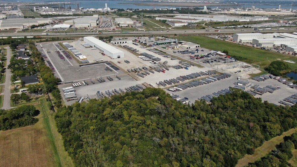 More Photos Of 11100 Highway 225, La Porte Land For Sale
