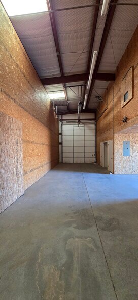 More Photos Of 2401 Lawrence Blvd, Alamogordo Warehouse For Sale