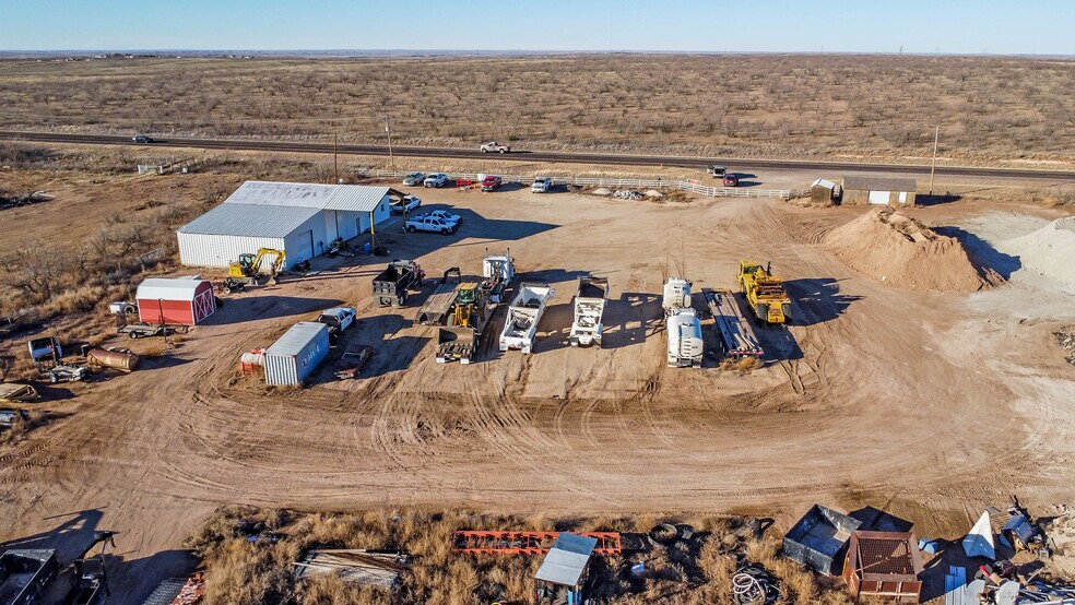 More Photos Of 3101 Givens Ave, Amarillo Warehouse For Sale