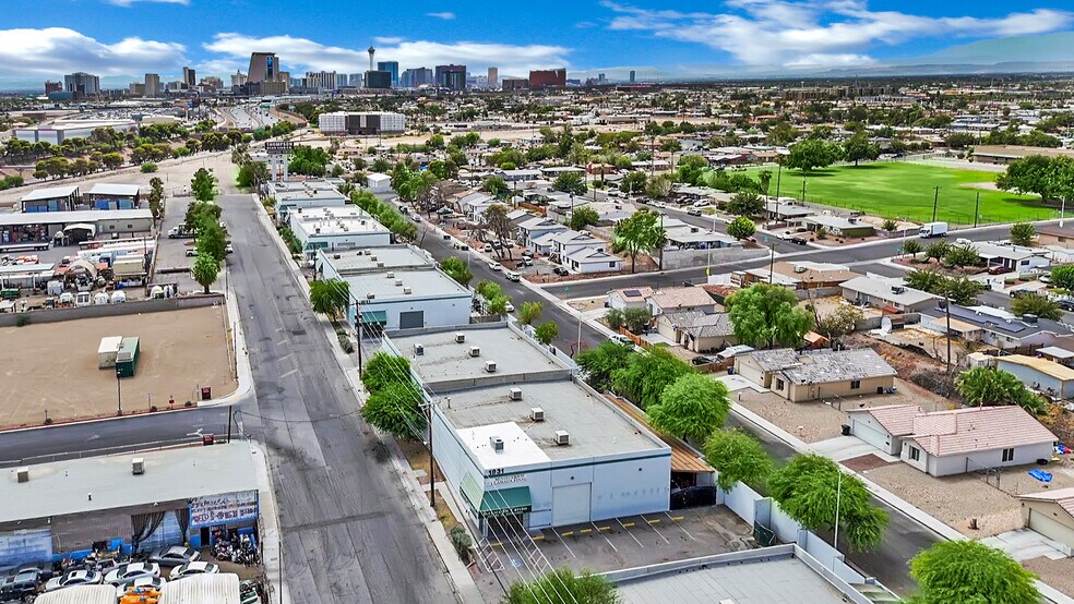 More Photos Of 1931 Losee Rd, North Las Vegas Warehouse For Lease