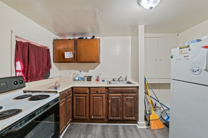 More Photos Of 217 E Preston St, Baltimore Apartments For Sale