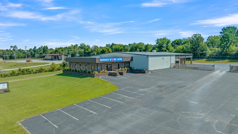 Primary Photo Of 266 Industrial Dr, Rainsville Distribution For Sale