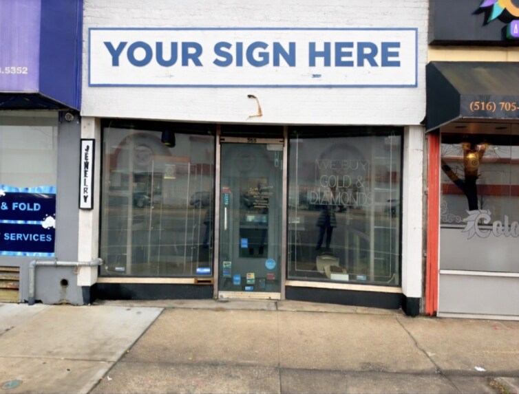 Primary Photo Of 308 Sunrise Hwy, Rockville Centre Storefront For Lease