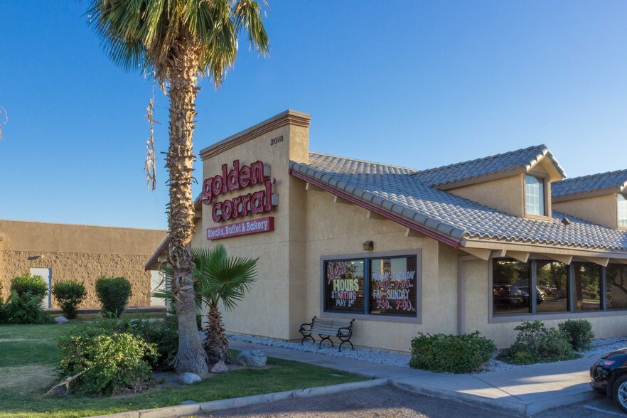 More Photos Of 2018 N Imperial Ave, El Centro Restaurant For Sale