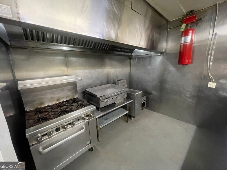More Photos Of 406 N Piedmont Ave, Rockmart Restaurant For Sale