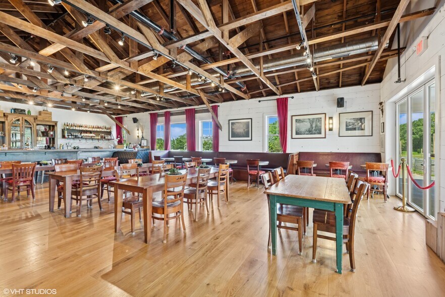 More Photos Of 5195 Old North Rd, Southold Winery Vineyard For Sale