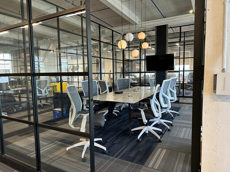 More Photos Of 214 Arlington St, Chelsea Office For Lease