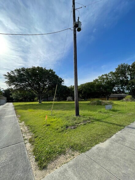 More Photos Of 21010 Old Scenic Hwy, Zachary Land For Sale