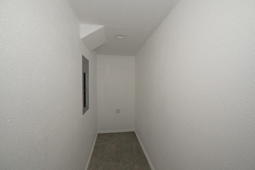 More Photos Of 440 Interstate 30 W, Mount Vernon Land For Sale