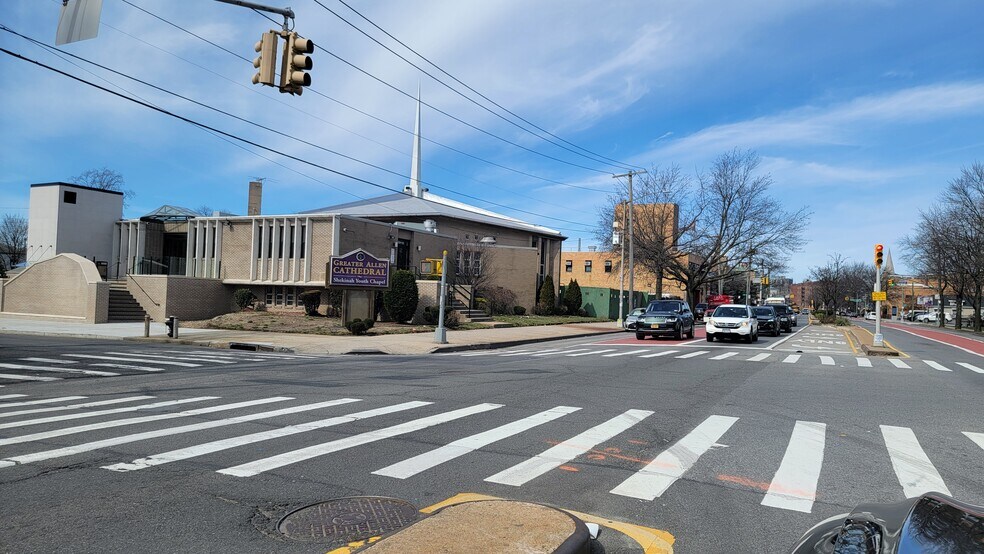 More Photos Of 172-12 Linden Blvd, Saint Albans Storefront Retail Residential For Sale