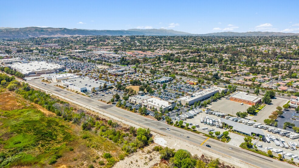 More Photos Of 32475 Temecula Pky, Temecula Freestanding For Sale