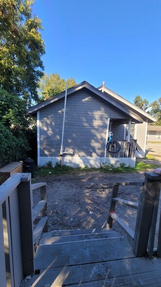 More Photos Of 13928 Bandera St, Houston Apartments For Sale