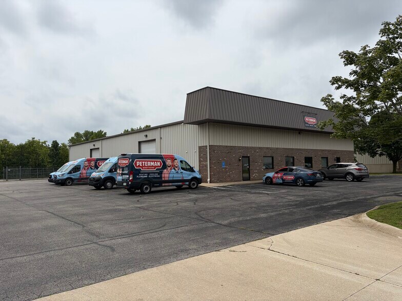 More Photos Of 3413 Rascal Dr, Lafayette Warehouse For Lease