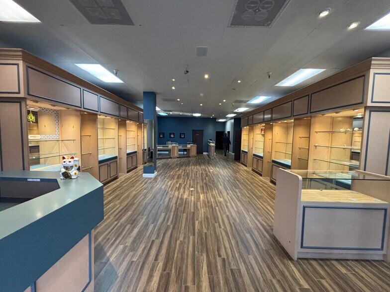 More Photos Of 6400-6480 Fair Oaks Blvd, Carmichael Unknown For Lease