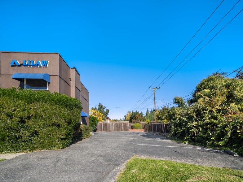 More Photos Of 1905 Hamilton Ave, San Jose Office For Sale