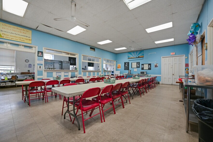 More Photos Of 636 Purchase st, New Bedford Specialty For Sale