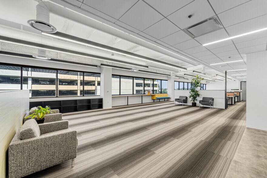 More Photos Of 4910 Airport Plaza Dr, Long Beach Loft Creative Space For Lease
