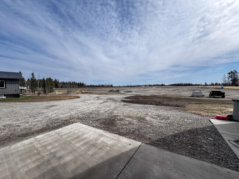 More Photos Of 5113 27 Hwy, Mountain View County Land For Sale