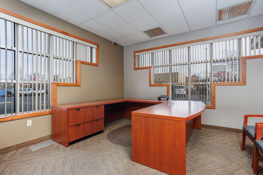 More Photos Of 2121 E Isaacs Ave, Walla Walla Freestanding For Sale