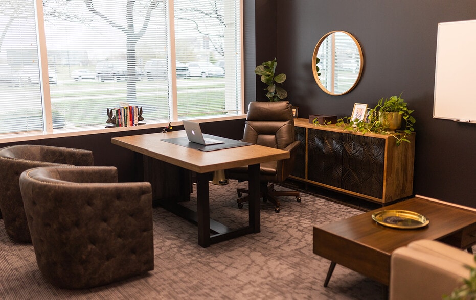 More Photos Of 12200 N Ambassador Dr, Kansas City Medical For Lease