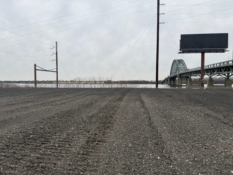 More Photos Of 6425 New State Rd, Philadelphia Land For Lease