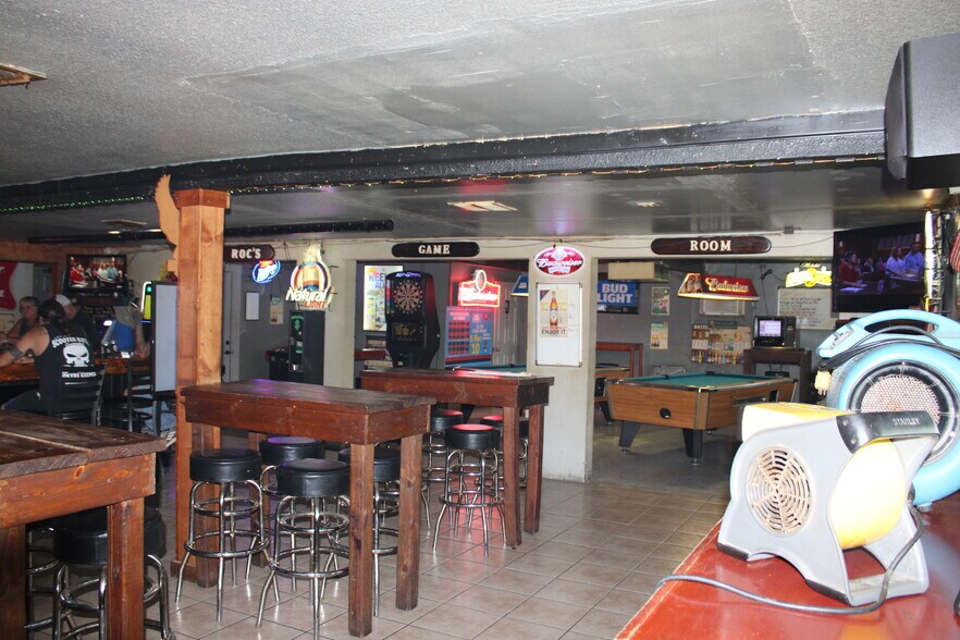 More Photos Of 4403 Buena Vista Ln, Holiday Bar For Sale