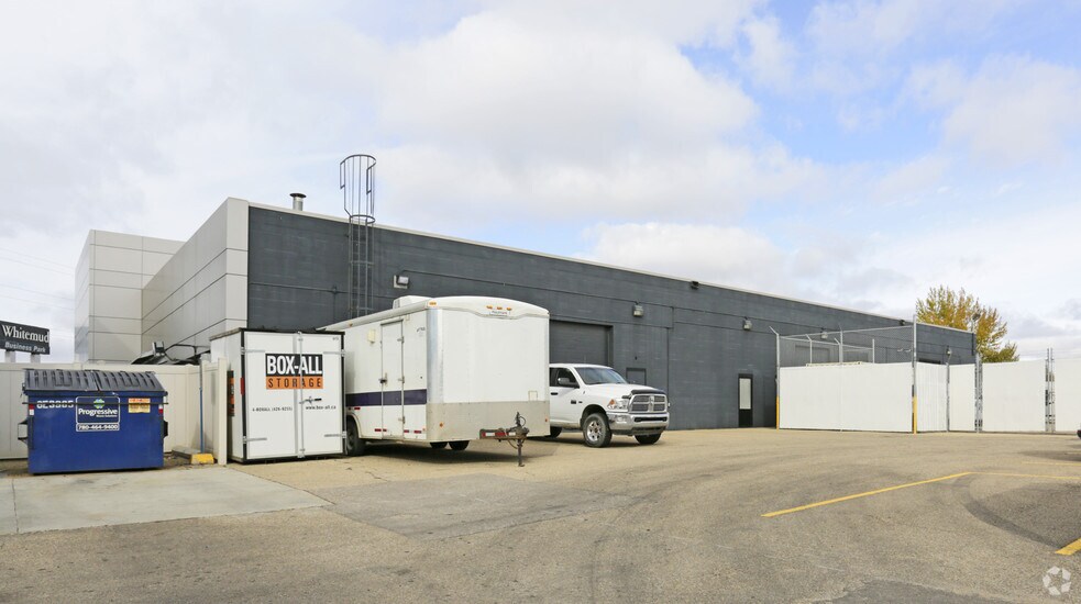 More Photos Of 4253 97th St NW, Edmonton Light Distribution For Sale