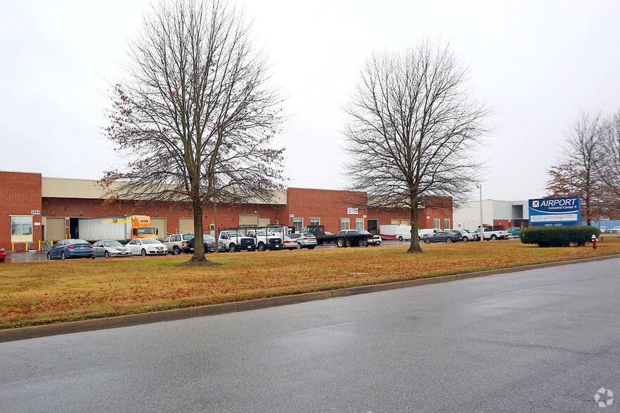 More Photos Of 5901-5921 Thurston Ave, Virginia Beach Warehouse For Lease