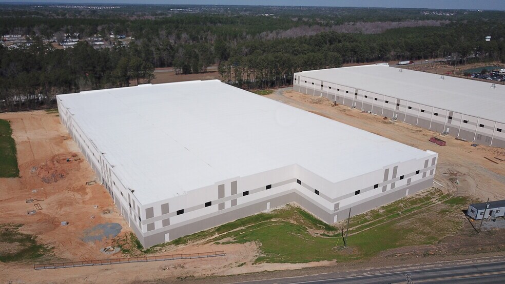 More Photos Of 5300 Corporation Dr, Fayetteville Unknown For Lease