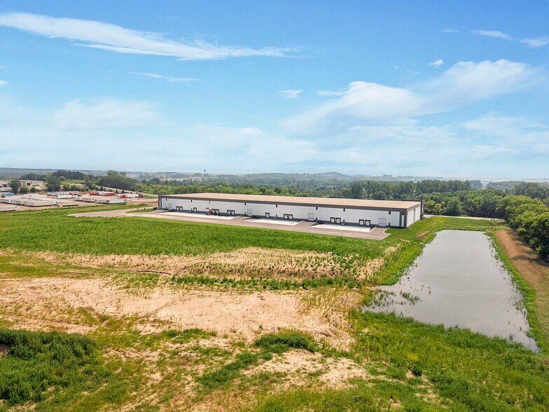 More Photos Of 6101 Pedrelli Rd, Deforest Distribution For Lease