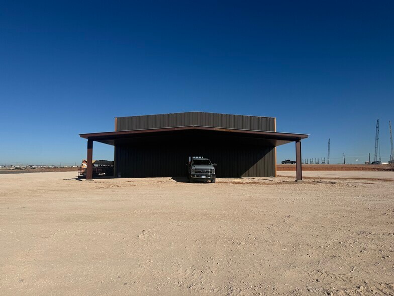 More Photos Of 5116 CR 131, Midland Warehouse For Sale
