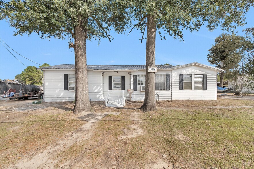 Primary Photo Of 13518 FM 2432 Rd, Willis Apartments For Sale