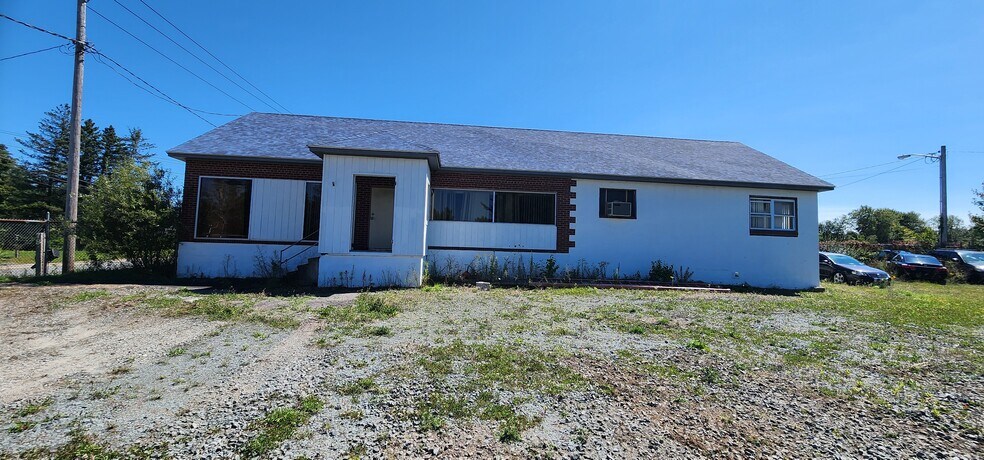 More Photos Of 82 Cold Spring Rd, Monticello Loft Creative Space For Sale