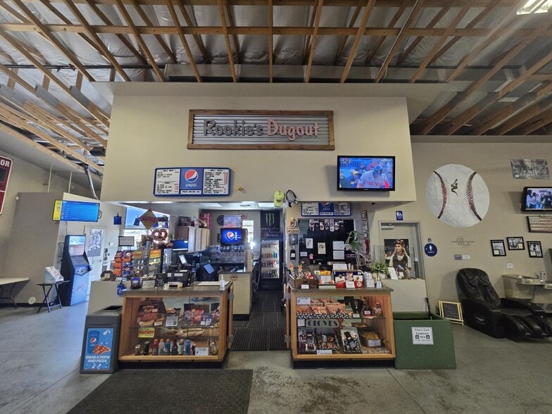 More Photos Of 2555 N Crownpointe Dr, Prescott Valley Freestanding For Sale