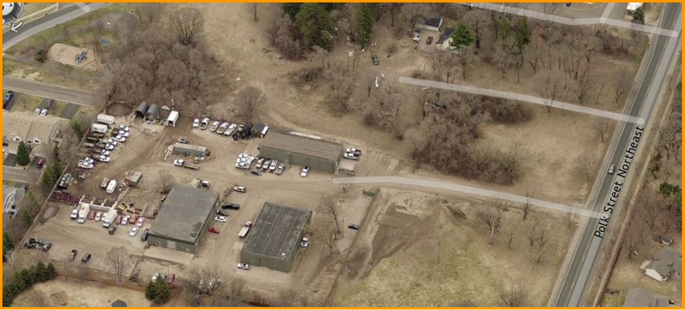 More Photos Of 10059 Polk St, Blaine Warehouse For Lease