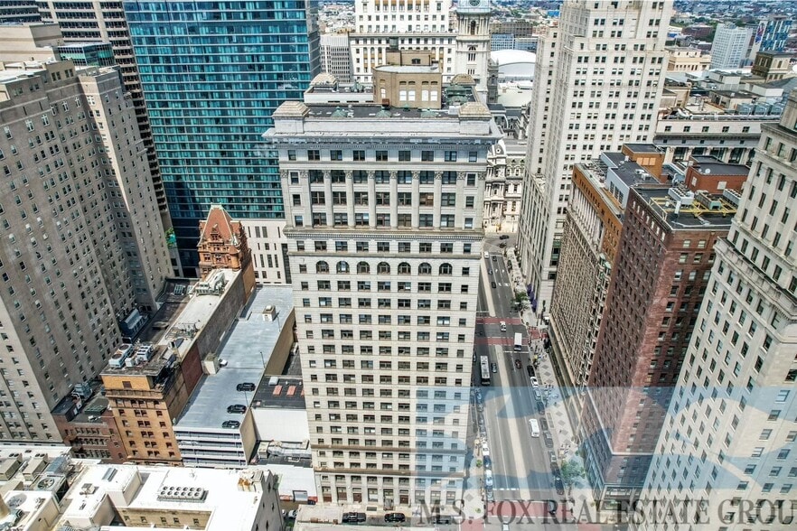 More Photos Of 100 S Broad St, Philadelphia Office For Lease