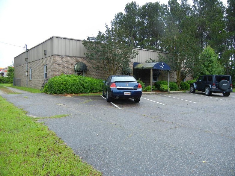 More Photos Of 3548 Marie St, Orangeburg Office For Sale