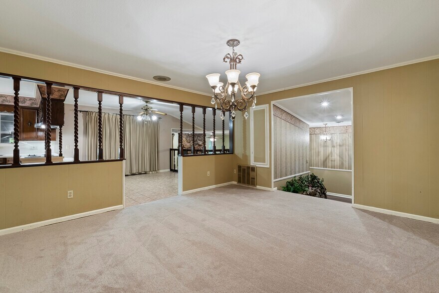 More Photos Of 30 Broadview St, Greenbrier Office For Sale