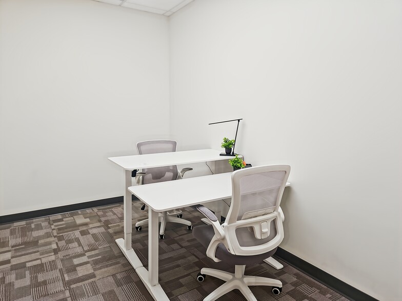 More Photos Of 21 Rancho Camino Dr, Pomona Coworking Space