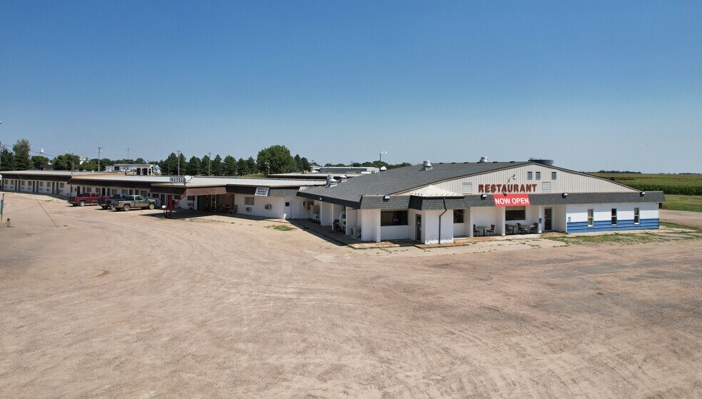 Primary Photo Of 1202 Castle Rock St, Quinter Hotel For Sale