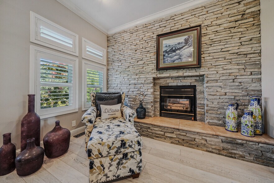 More Photos Of 10786 Shenandoah Rd, Plymouth Winery Vineyard For Sale