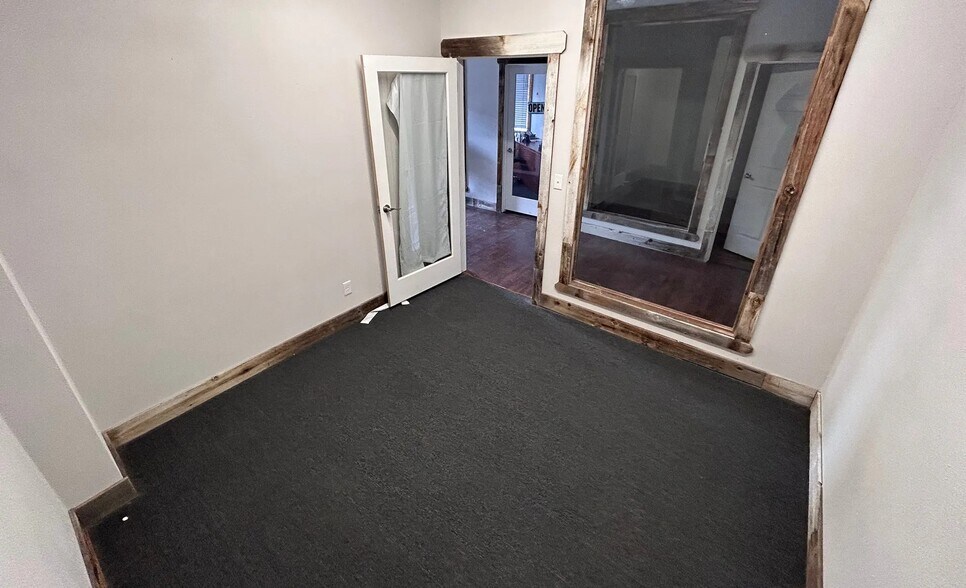 More Photos Of 534 N 5th Ave, Pocatello Storefront Retail Residential For Lease