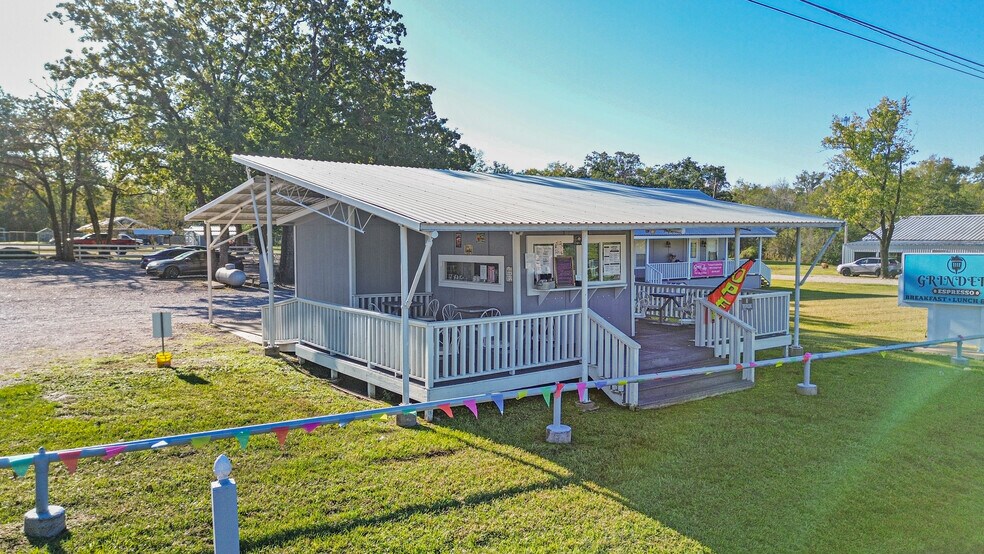 More Photos Of 2892 TX-19, Huntsville Land For Sale